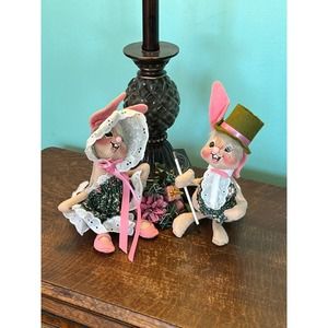 Annalee Easter Parade Posable Boy and Girl Bunny Rabbits 1998